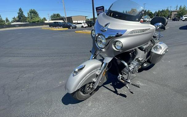 2017 Indian Motorcycle® Chieftain® Silver Smoke