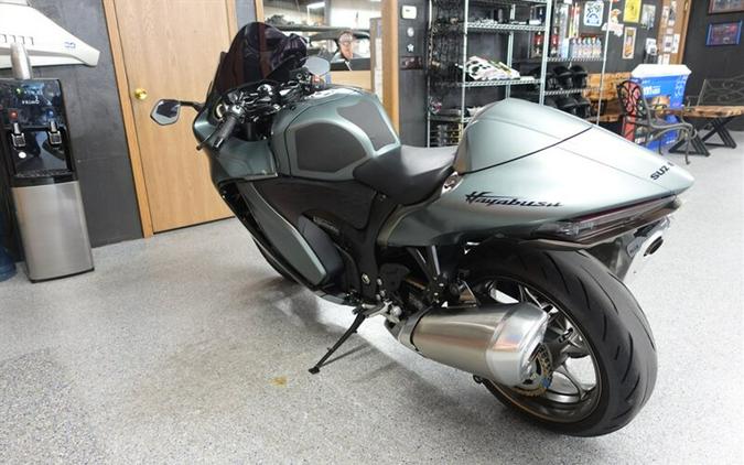 2025 Suzuki Hayabusa