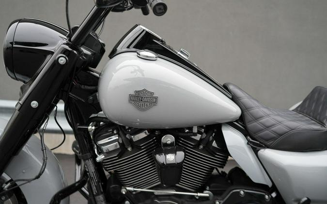2025 Harley-Davidson FLHRXS - Road King Special