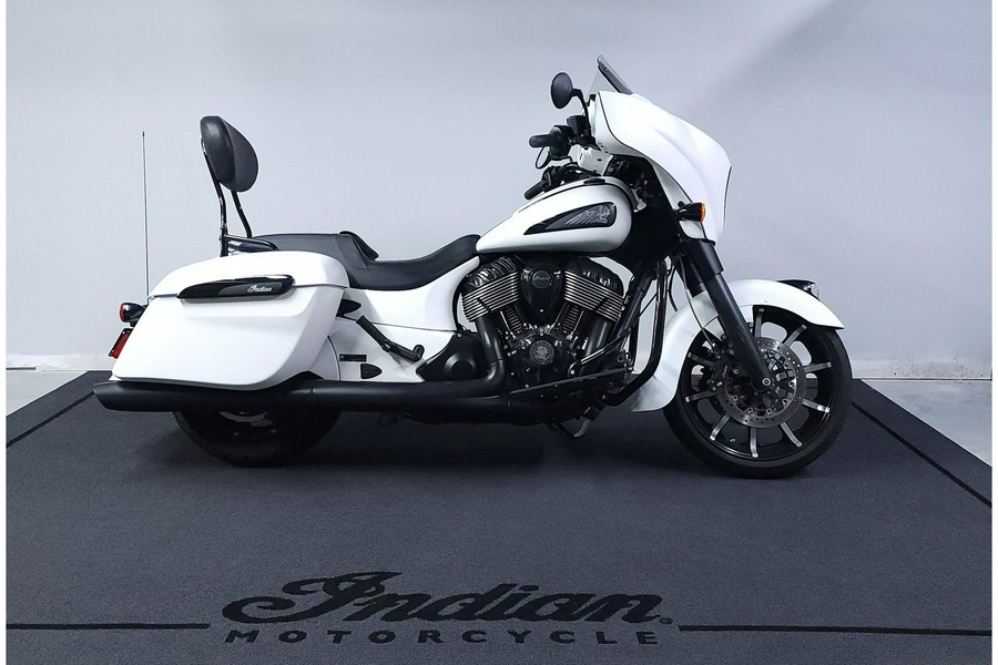 2019 Indian Motorcycle Indian® Chieftain Dark Horse®