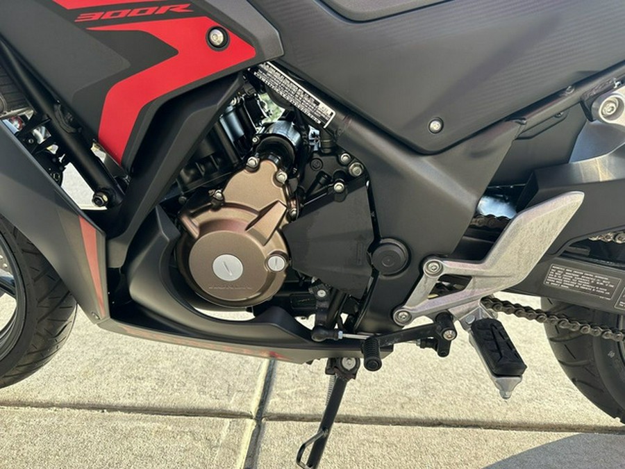 2022 Honda CBR300R ABS