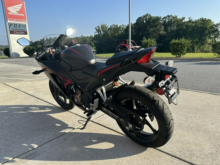 2022 Honda CBR300R ABS