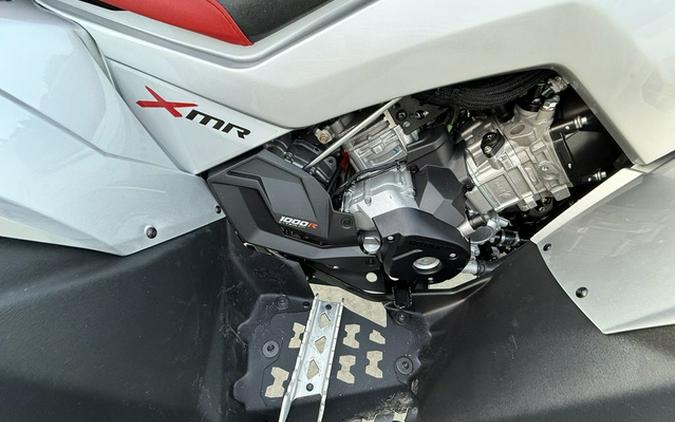 2026 Can-Am Renegade X mr 1000 R Hyper Silver & Legion Red