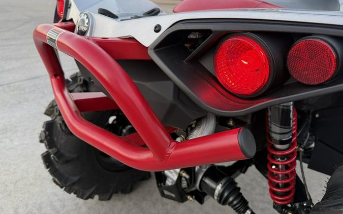 2026 Can-Am Renegade X mr 1000 R Hyper Silver & Legion Red
