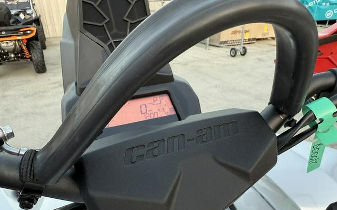 2026 Can-Am Renegade X mr 1000 R Hyper Silver & Legion Red