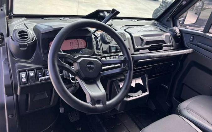2025 Can-Am Defender MAX Lone Star Cab