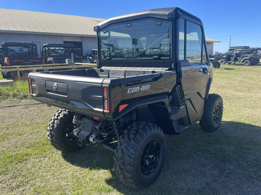 2026 Can-Am Defender XT CAB HD11