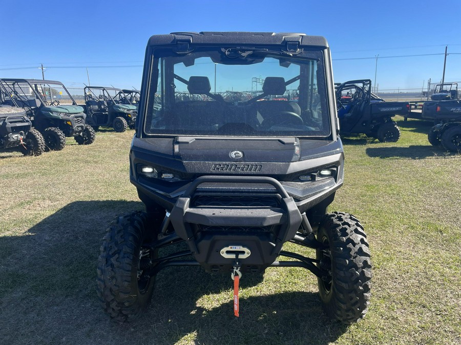 2026 Can-Am Defender XT CAB HD11
