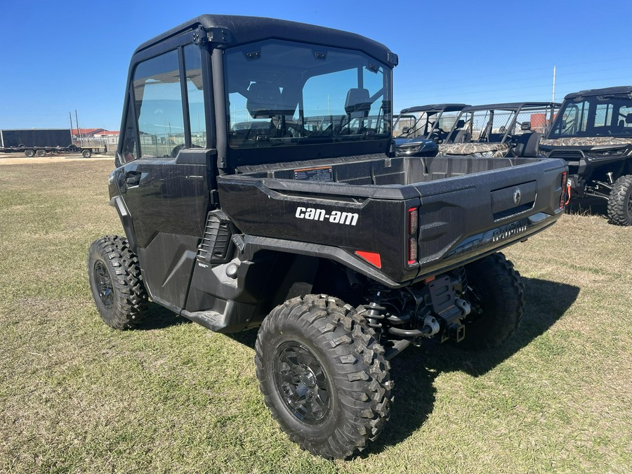 2026 Can-Am Defender XT CAB HD11