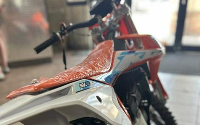 2024 KTM SX-E 5