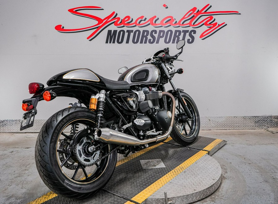 2017 Triumph Street Cup