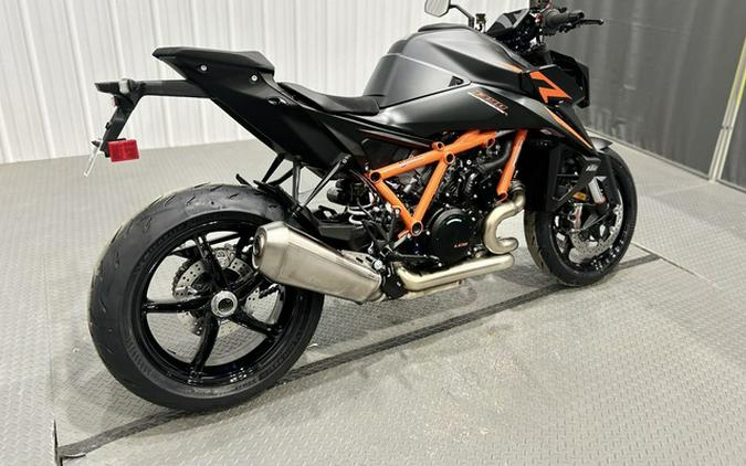2026 KTM Super Duke 1390 R EVO
