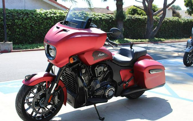 2026 Indian Motorcycle® Chieftain® PowerPlus Dark Horse® Sunset Red Smoke