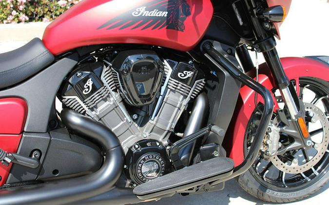 2026 Indian Motorcycle® Chieftain® PowerPlus Dark Horse® Sunset Red Smoke