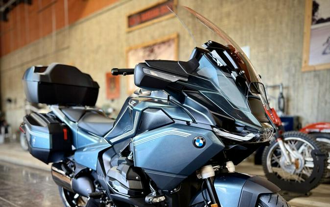 2026 BMW Motorrad R 1300 RT Option 719 Blue Ridge Mountain Metallic
