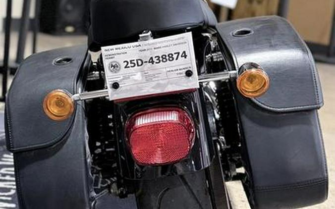 2017 Harley-Davidson® XL1200T - SuperLow® 1200T