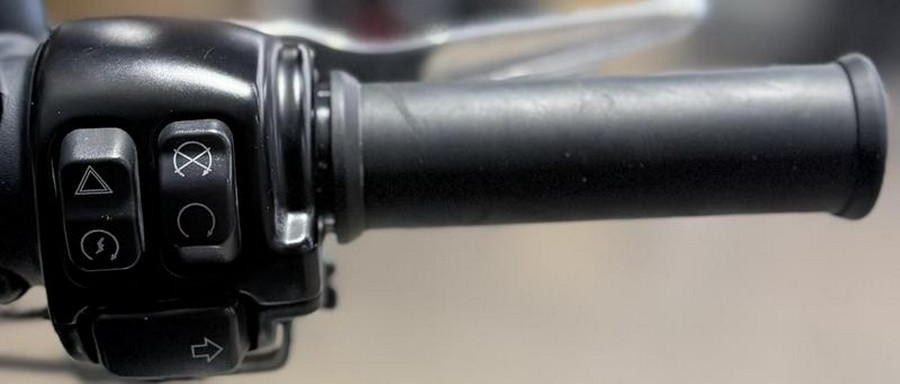 2017 Harley-Davidson® XL1200T - SuperLow® 1200T