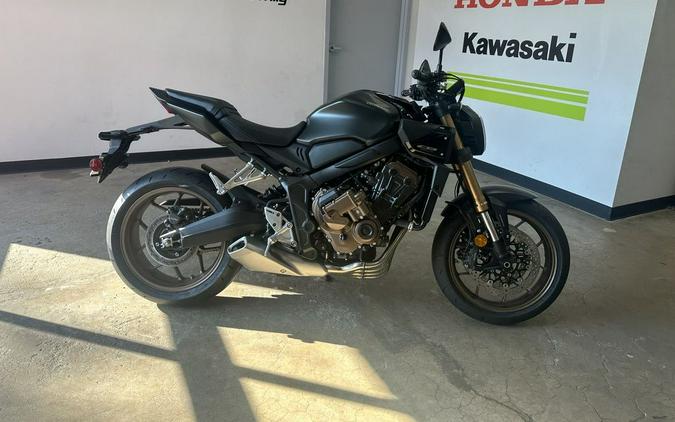 2026 Honda® CB650R E-Clutch