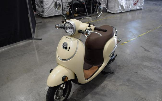 2020 Honda® Metropolitan