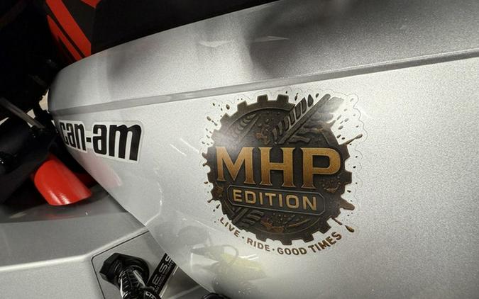 2026 Can-Am Renegade X mr 1000 R Hyper Silver & Legion Red