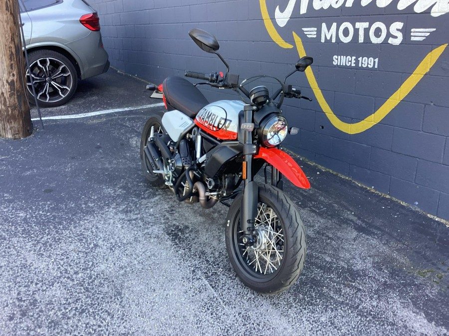 2023 Ducati SCRAMBLER URBAN MOTARD