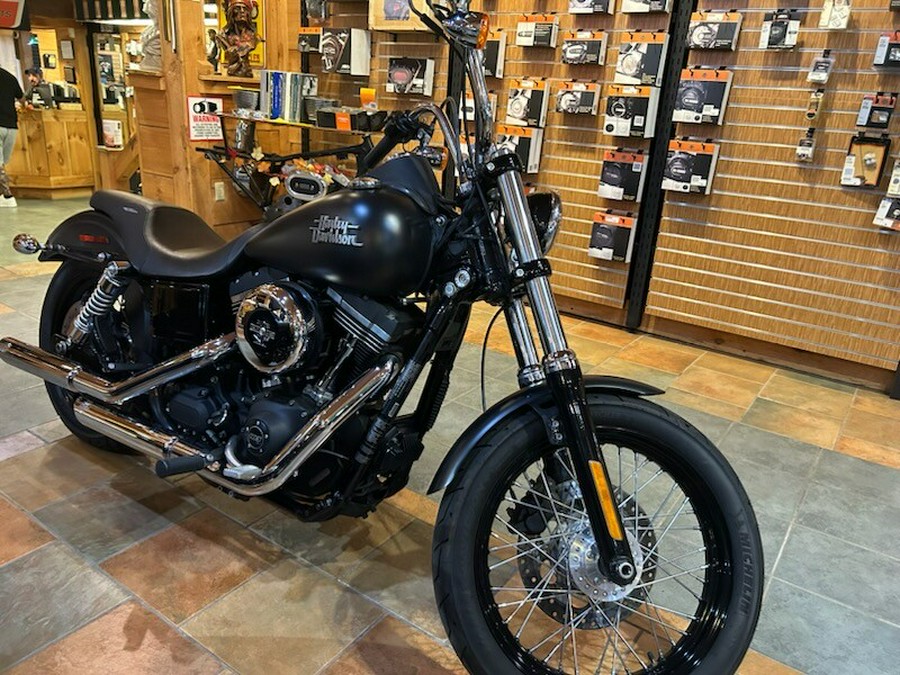 2016 Harley-Davidson Street Bob Black Denim