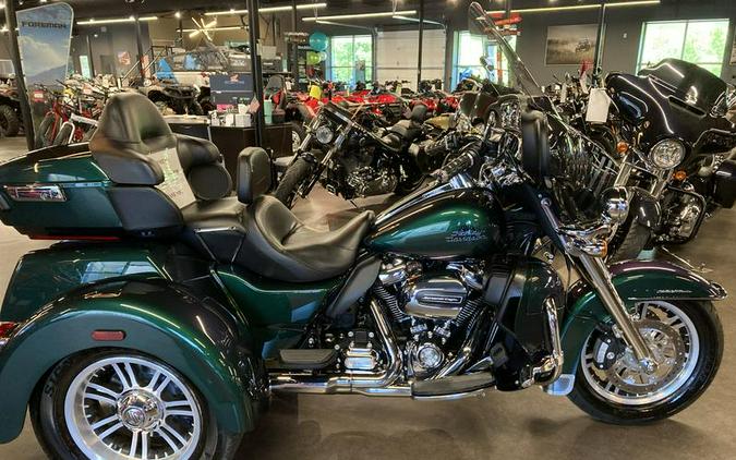 2021 Harley-Davidson® FLHTCUTG - Tri Glide® Ultra