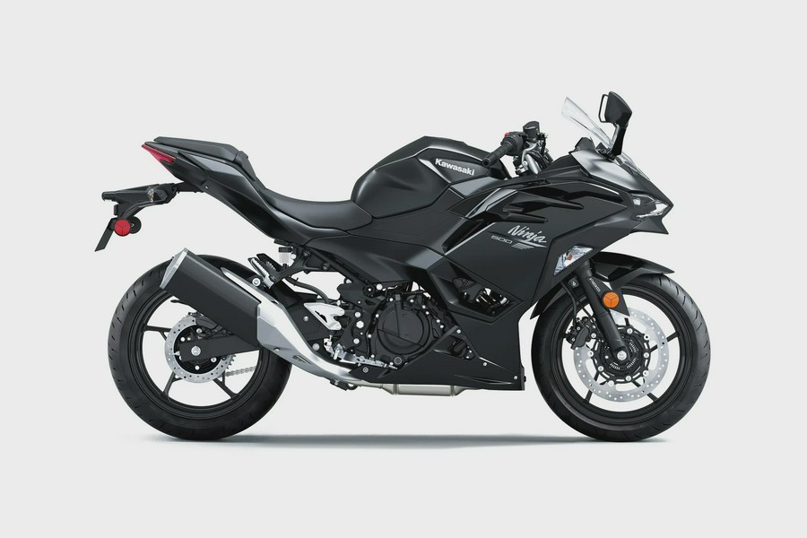 2026 Kawasaki Ninja® 500 ABS