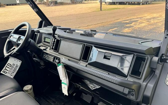 2026 Can-Am Defender X Mr HD11 With Half-Doors Dark Wildland C