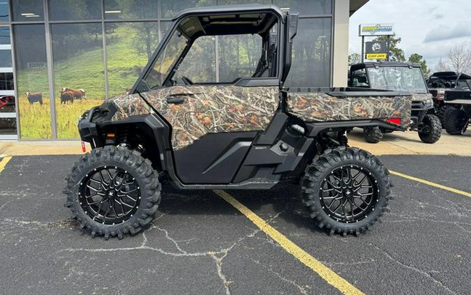 2026 Can-Am Defender X Mr HD11 With Half-Doors Dark Wildland C