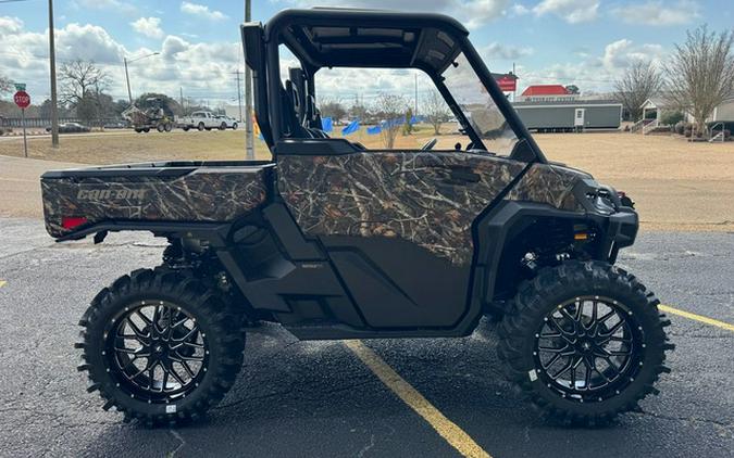 2026 Can-Am Defender X Mr HD11 With Half-Doors Dark Wildland C