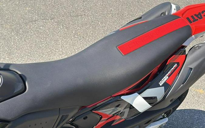 2026 Ducati Hypermotard 698 Mono RVE