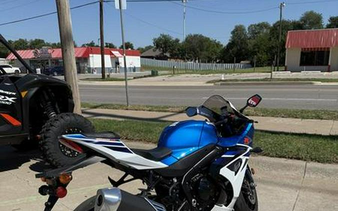 2025 Suzuki GSX-R1000RZ