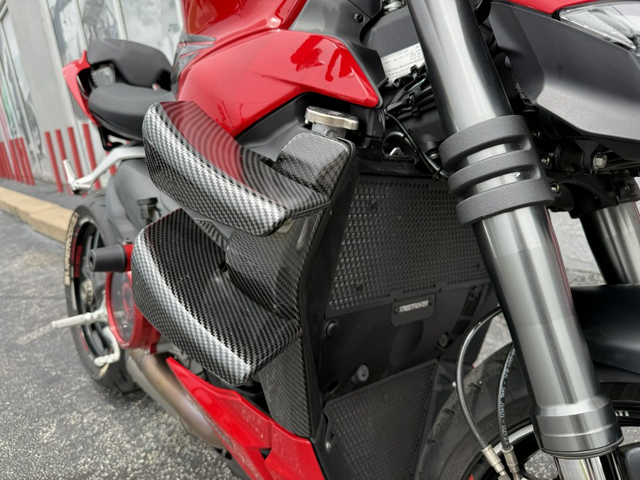 2023 Ducati Streetfighter V2 Ducati Red - 06220P