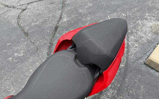2023 Ducati Streetfighter V2 Ducati Red - 06220P