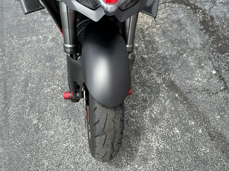 2023 Ducati Streetfighter V2 Ducati Red - 06220P