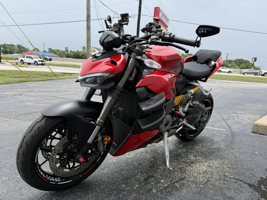 2023 Ducati Streetfighter V2 Ducati Red - 06220P