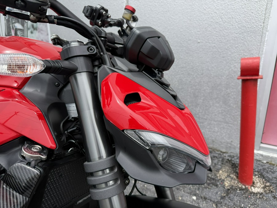 2023 Ducati Streetfighter V2 Ducati Red - 06220P