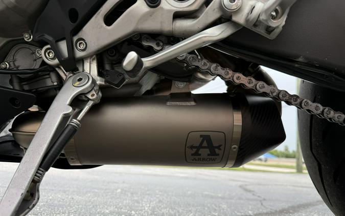 2023 Ducati Streetfighter V2 Ducati Red - 06220P