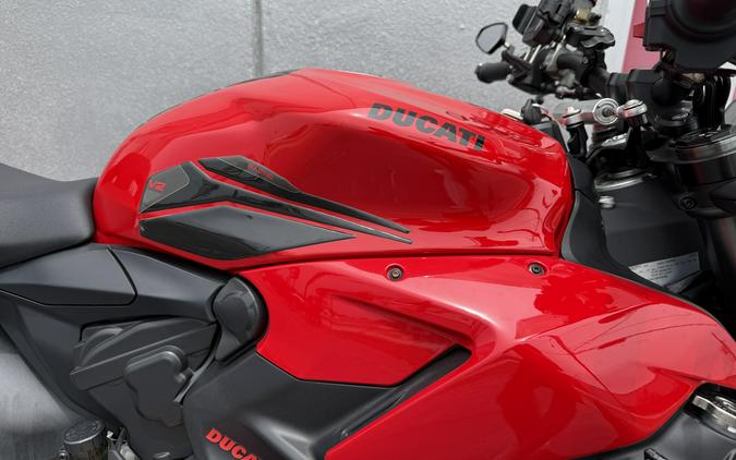 2023 Ducati Streetfighter V2 Ducati Red - 06220P