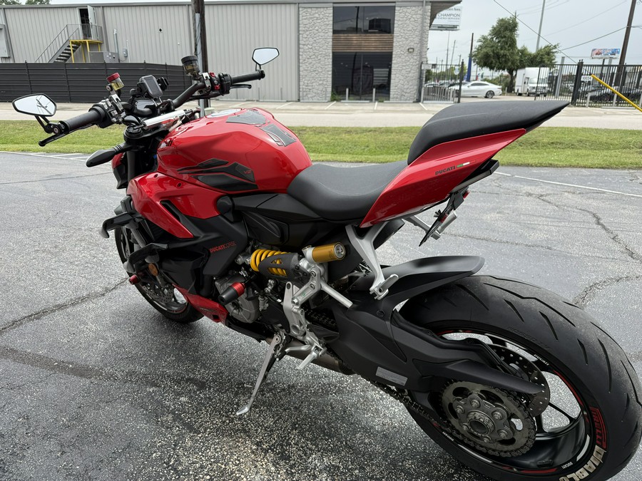 2023 Ducati Streetfighter V2 Ducati Red - 06220P