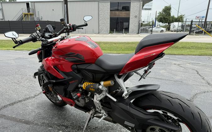 2023 Ducati Streetfighter V2 Ducati Red - 06220P