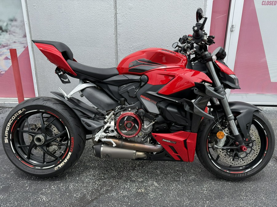 2023 Ducati Streetfighter V2 Ducati Red - 06220P