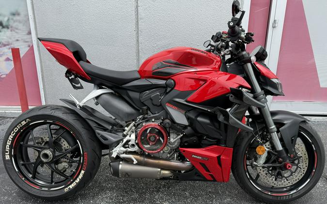 2023 Ducati Streetfighter V2 Ducati Red - 06220P
