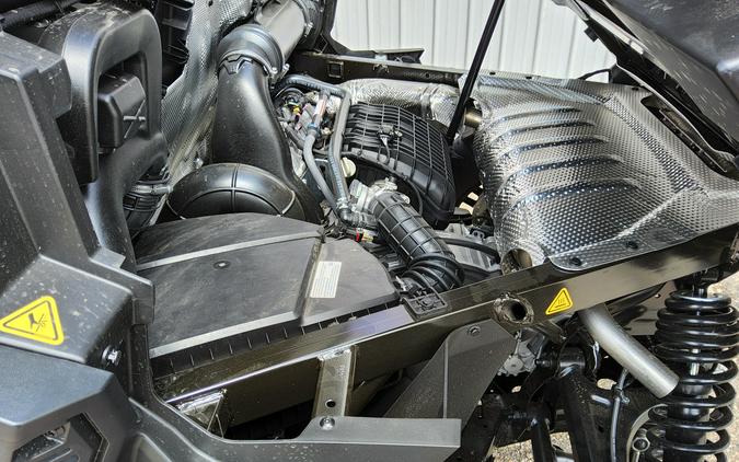 2026 Can-Am SSV DEF MAX TEXCAB 65 HD11 BK HB 26 LONE_STAR_CAB - BU6292
