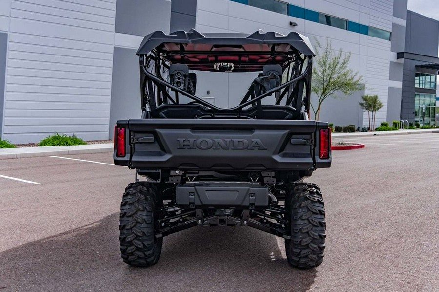 2024 Honda® Pioneer 1000-6 Deluxe Crew