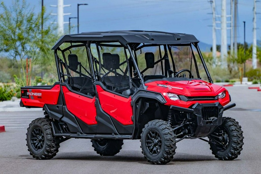 2024 Honda® Pioneer 1000-6 Deluxe Crew