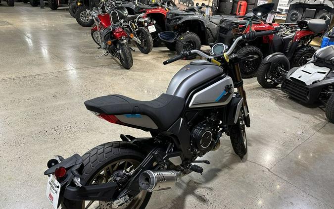 2022 CFMOTO 700CL-X