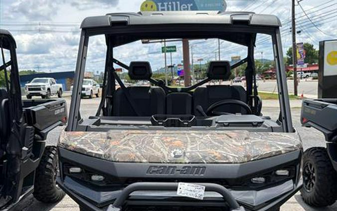 2026 Can-Am Defender XT HD11 with 10.25 in. touchscreen display