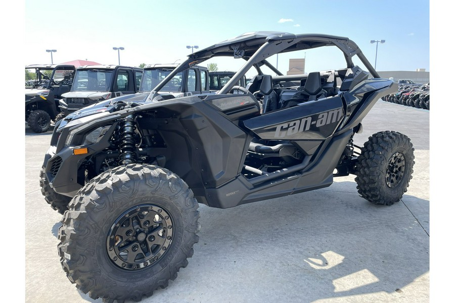 2024 Can-Am Maverick X3 X ds TURBO RR